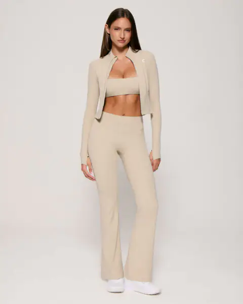 Motion Scrunch Flare Leggings